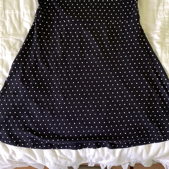 H&M black polka dot mini dress. Fit & flare. Skater skirt. Medium, sleveless - Picture 4 of 5